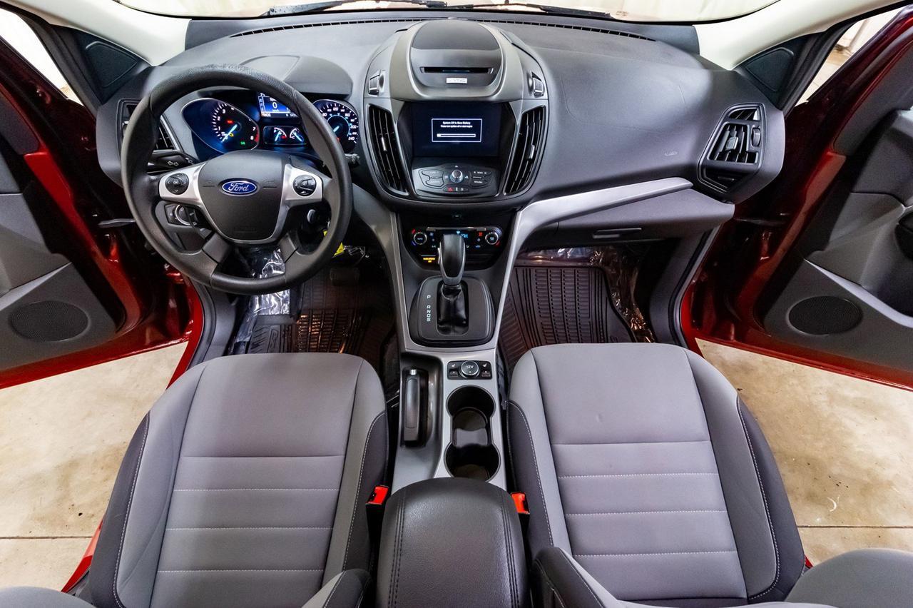 2015 Ford Escape AWD SE BCam Red Deer AB