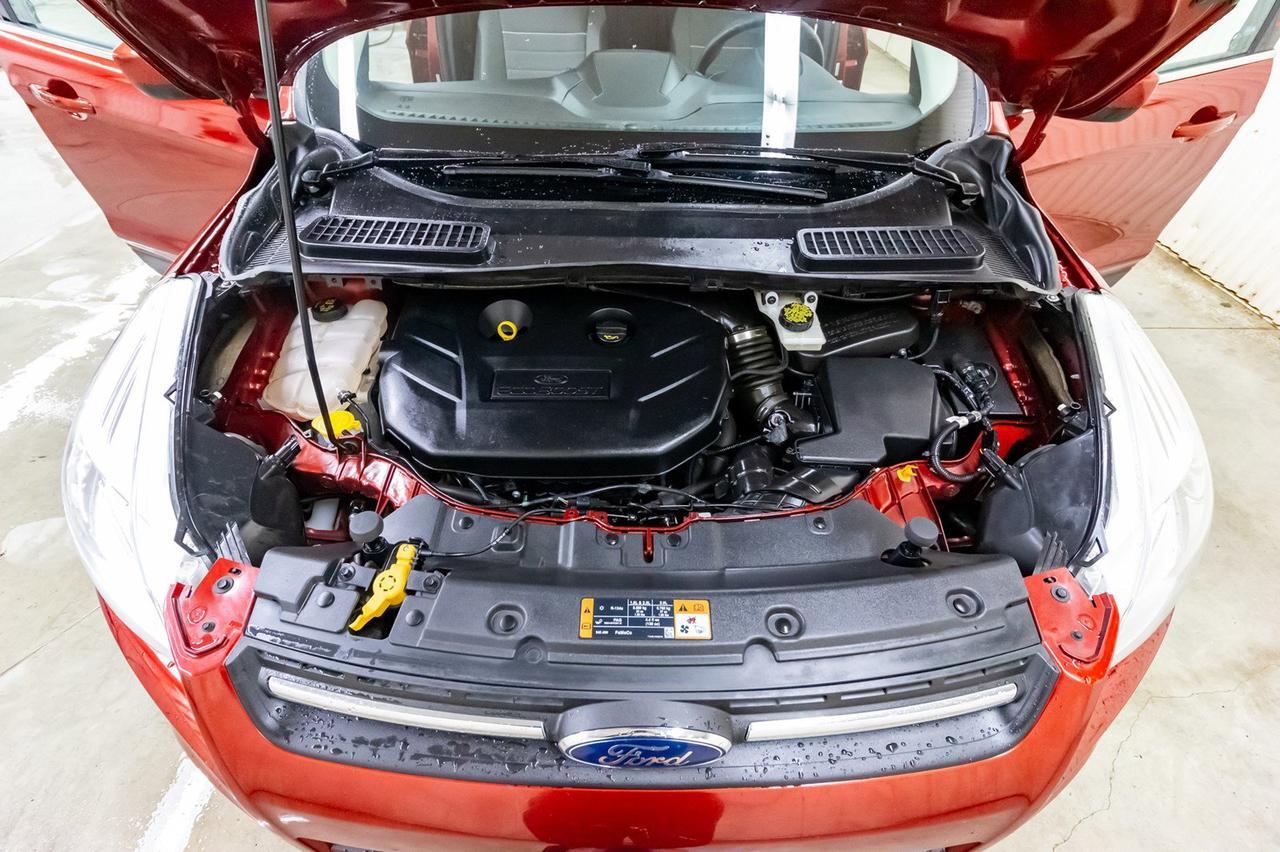 2015 Ford Escape AWD SE BCam Red Deer AB