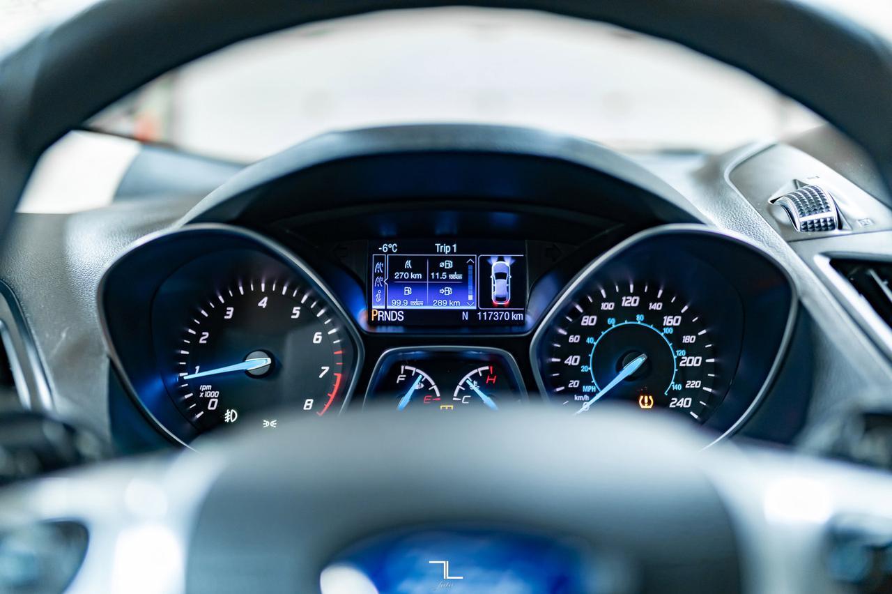 2015 Ford Escape AWD SE BCam Red Deer AB