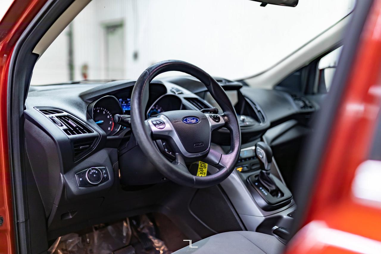 2015 Ford Escape AWD SE BCam Red Deer AB