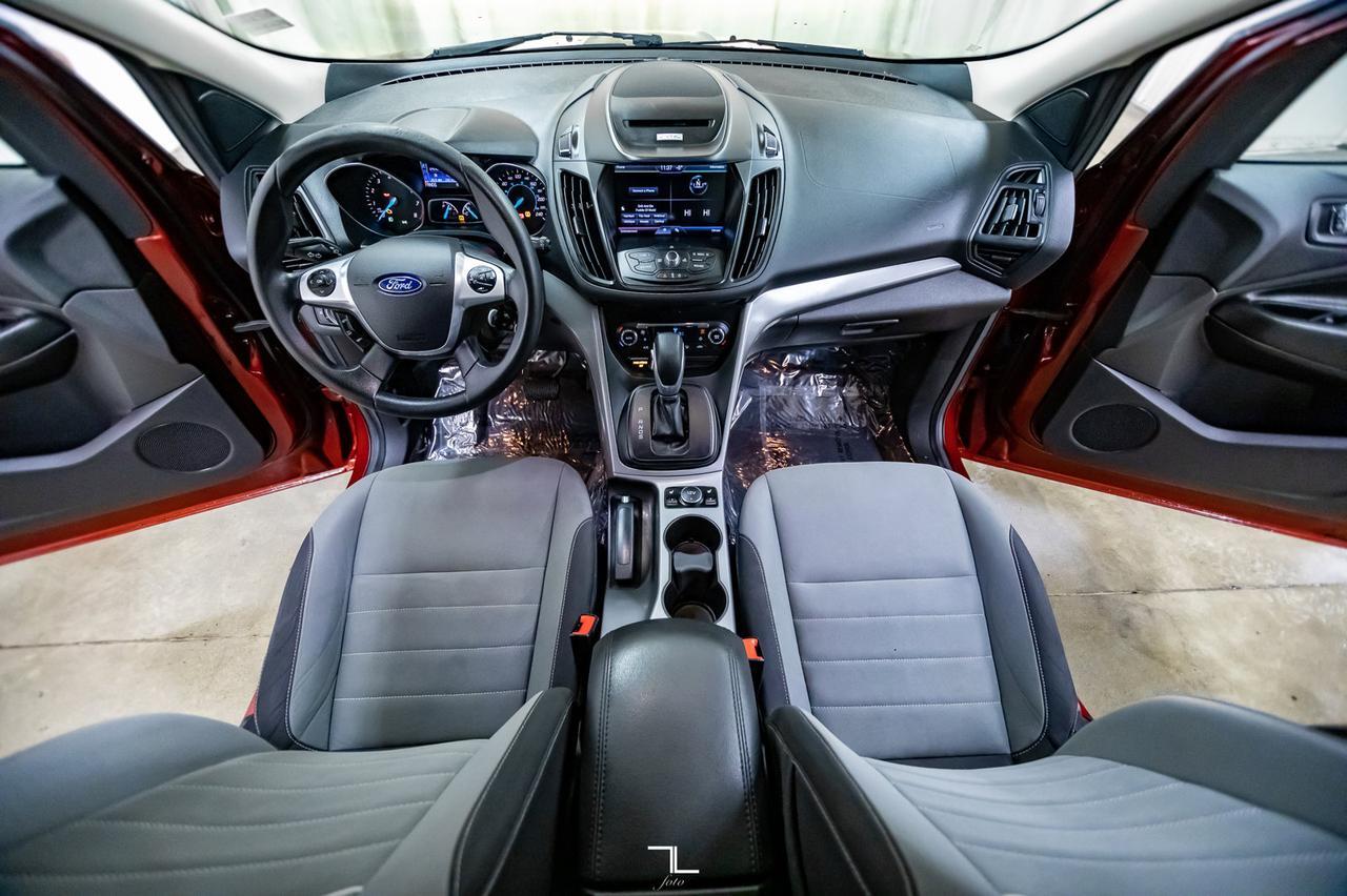 2015 Ford Escape AWD SE BCam Red Deer AB