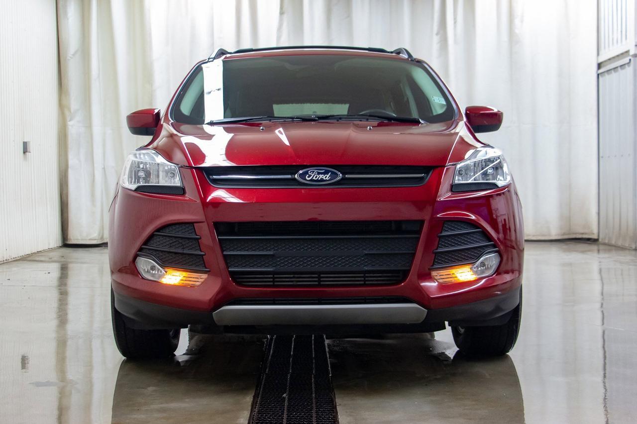 2015 Ford Escape AWD SE Leather Nav BCam Red Deer AB