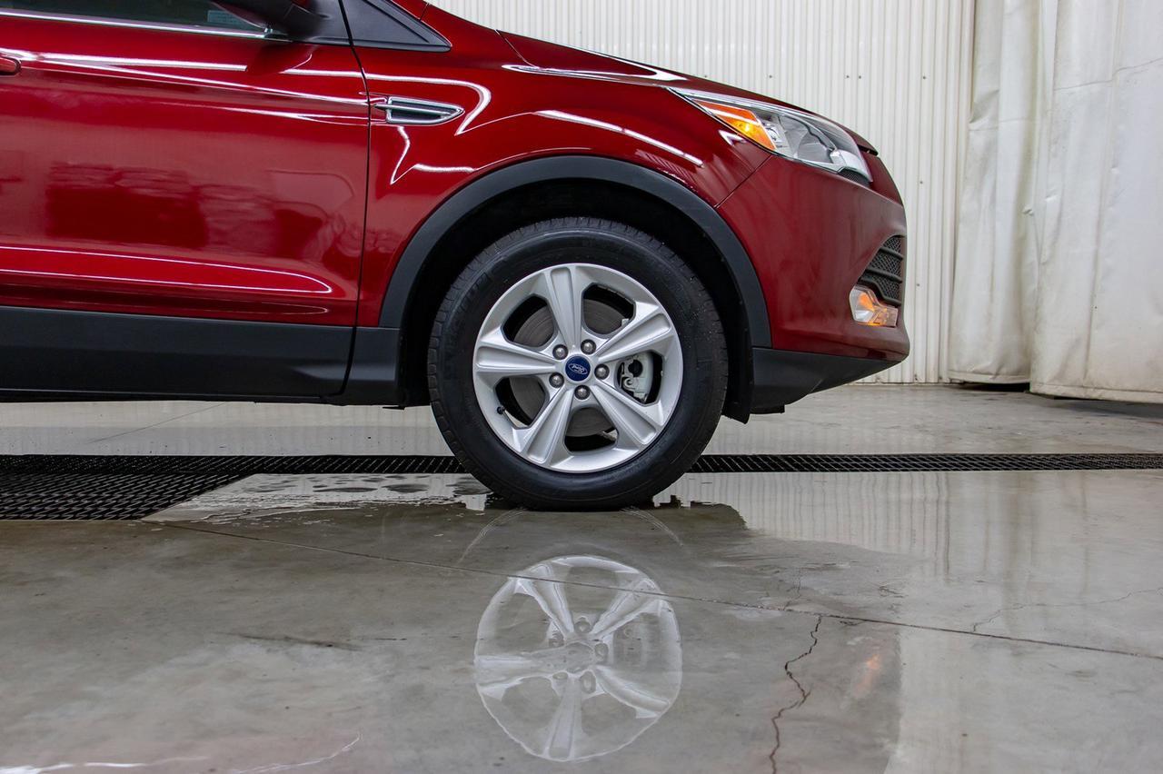 2015 Ford Escape AWD SE Leather Nav BCam Red Deer AB