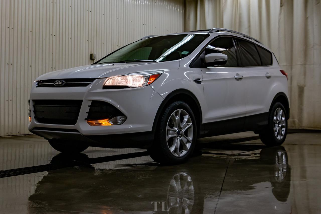 2015 Ford Escape AWD Titanium Leather Roof Nav BCam Red Deer AB