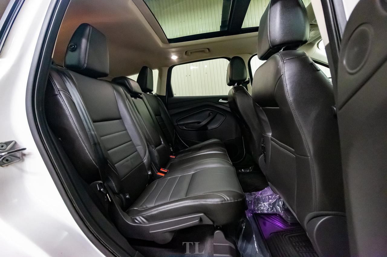 2015 Ford Escape AWD Titanium Leather Roof Nav BCam Red Deer AB