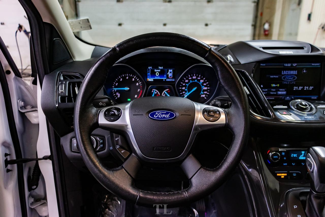2015 Ford Escape AWD Titanium Leather Roof Nav BCam Red Deer AB