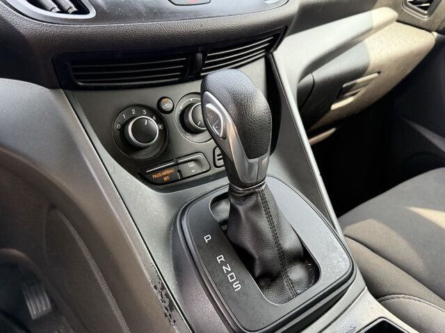 2015 Ford Escape S Crestwood KY