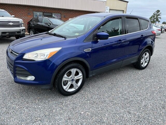 2015 Ford Escape SE photo 2