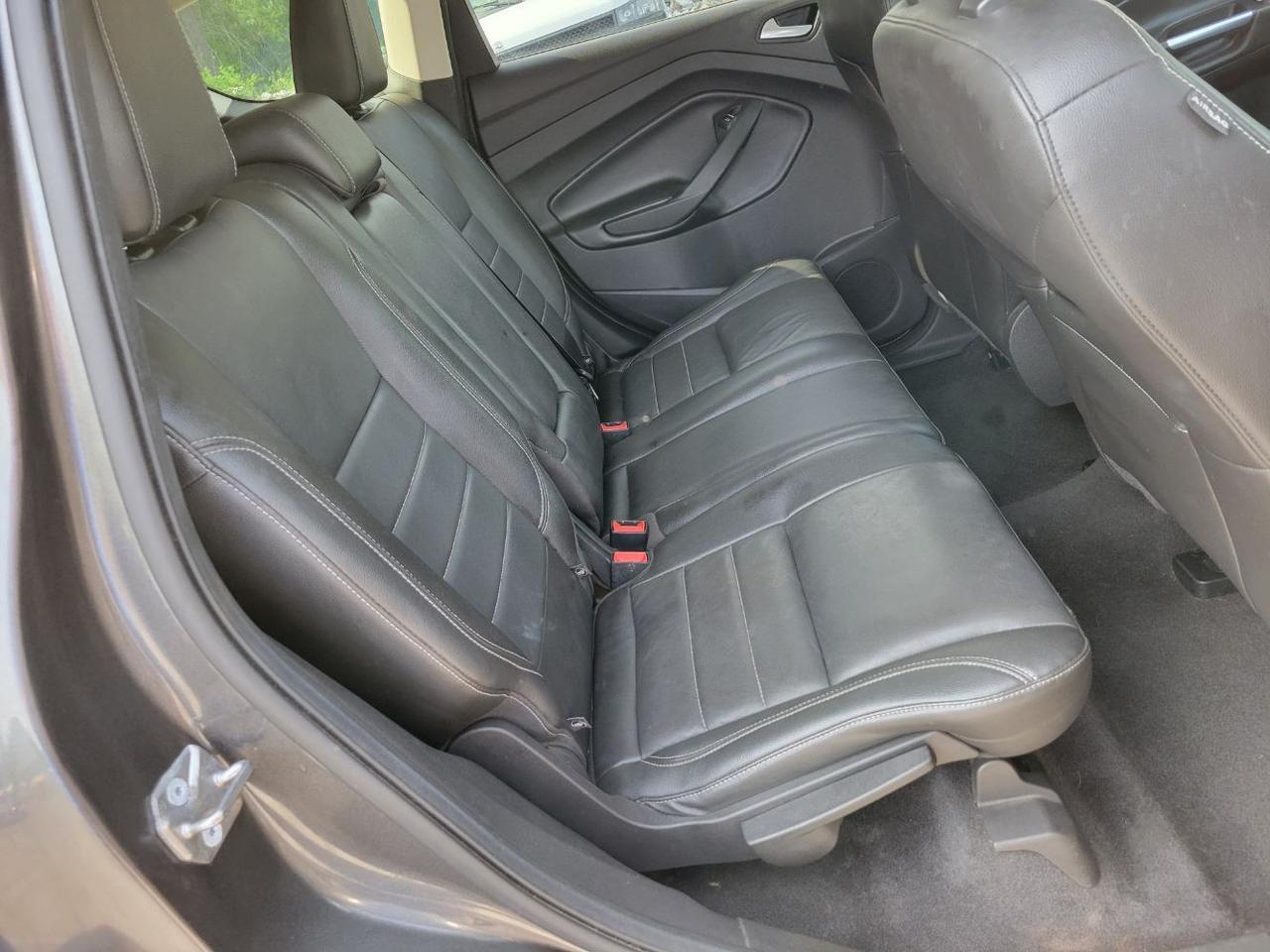 2015 Ford Escape SE Charlton MA