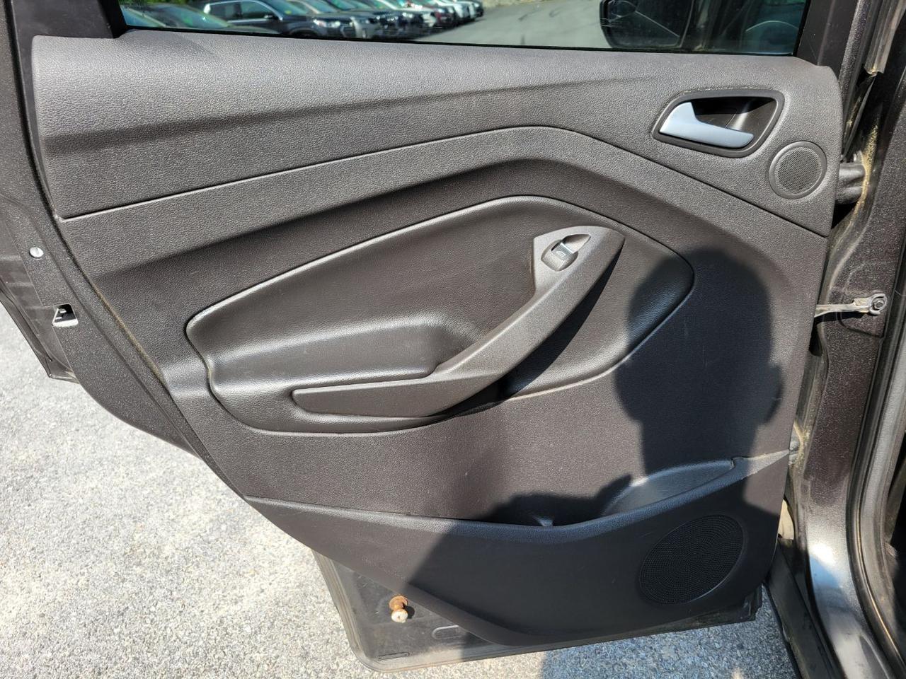 2015 Ford Escape SE Charlton MA