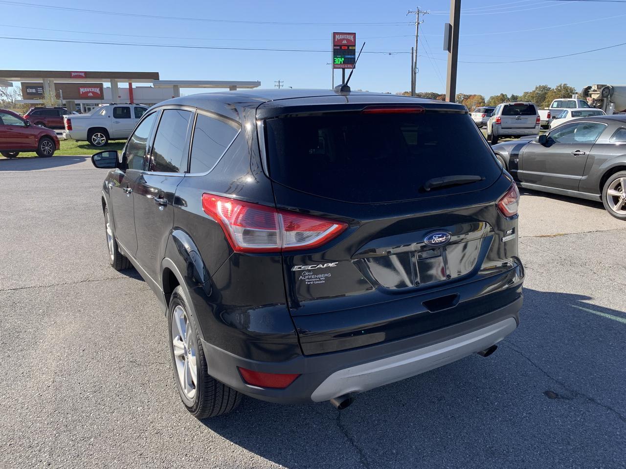 2015 Ford Escape SE Sport Utility 4D Aurora MO