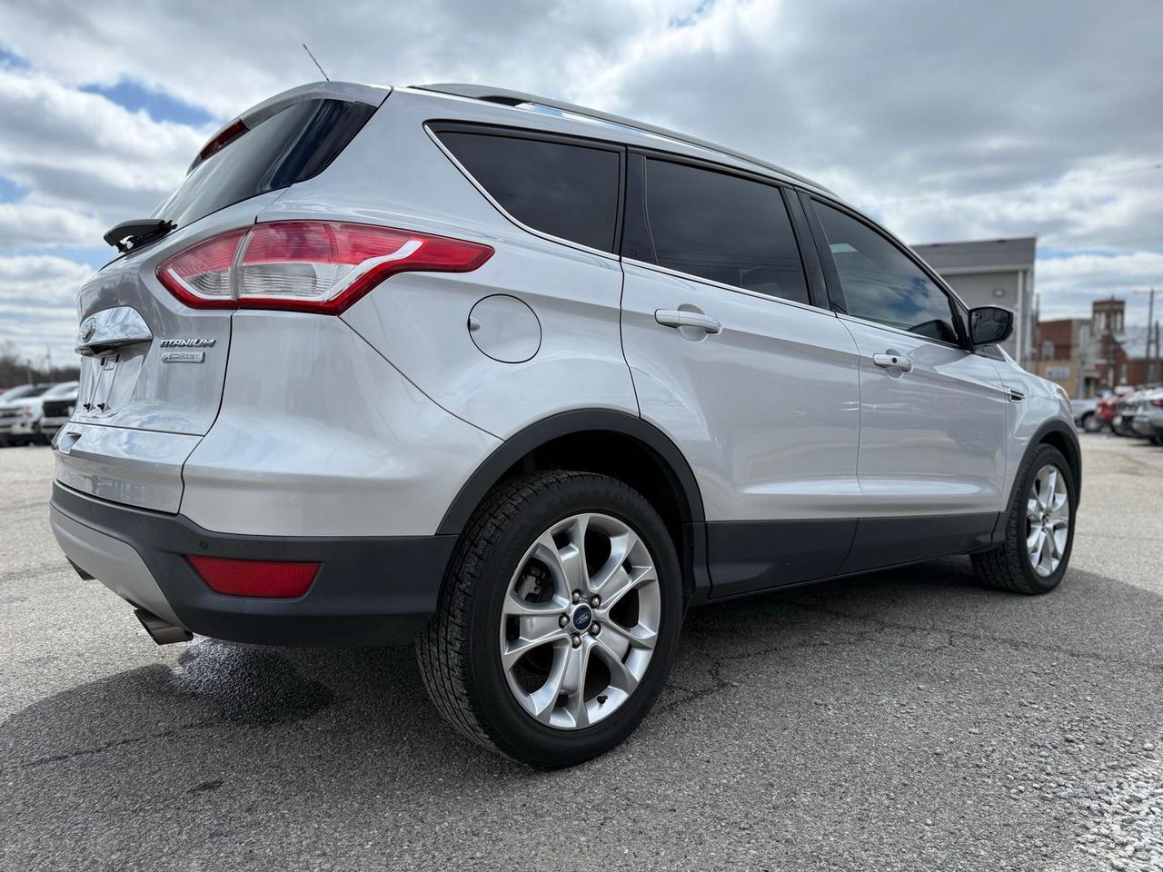 2015 Ford Escape Titanium Crestwood KY