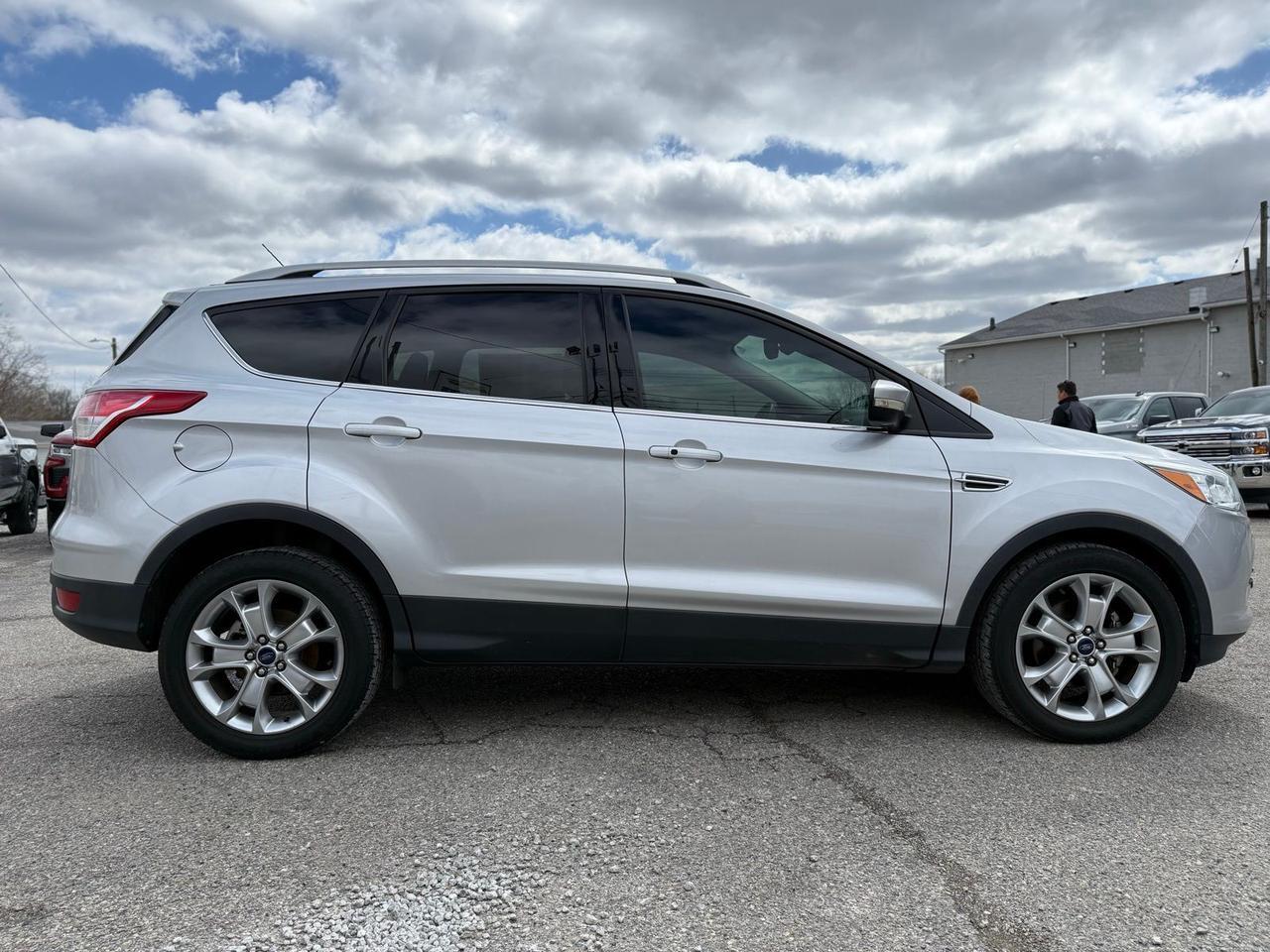 2015 Ford Escape Titanium Crestwood KY