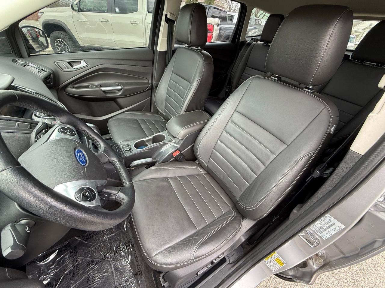 2015 Ford Escape Titanium Crestwood KY