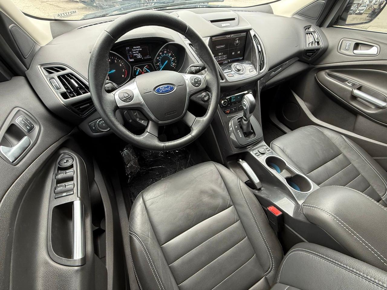 2015 Ford Escape Titanium Crestwood KY