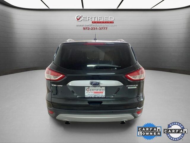 2015 Ford Escape Titanium photo 5