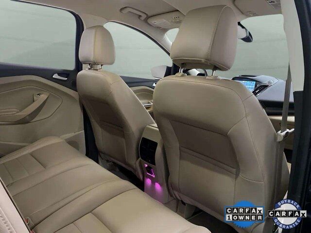 2015 Ford Escape Titanium photo 20