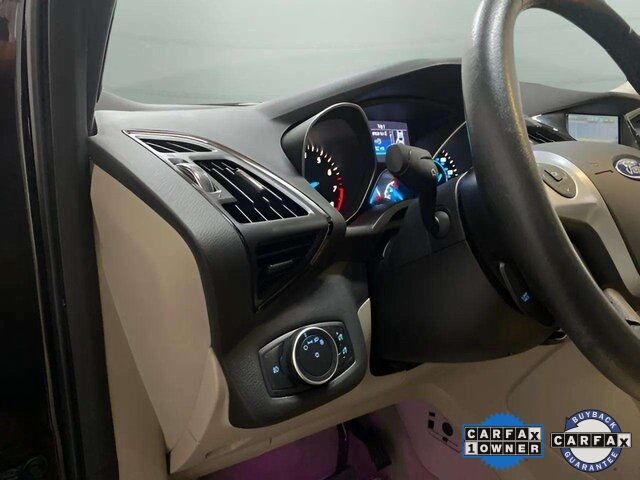 2015 Ford Escape Titanium photo 15