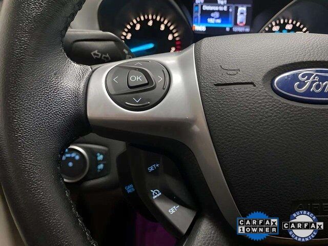 2015 Ford Escape Titanium photo 32