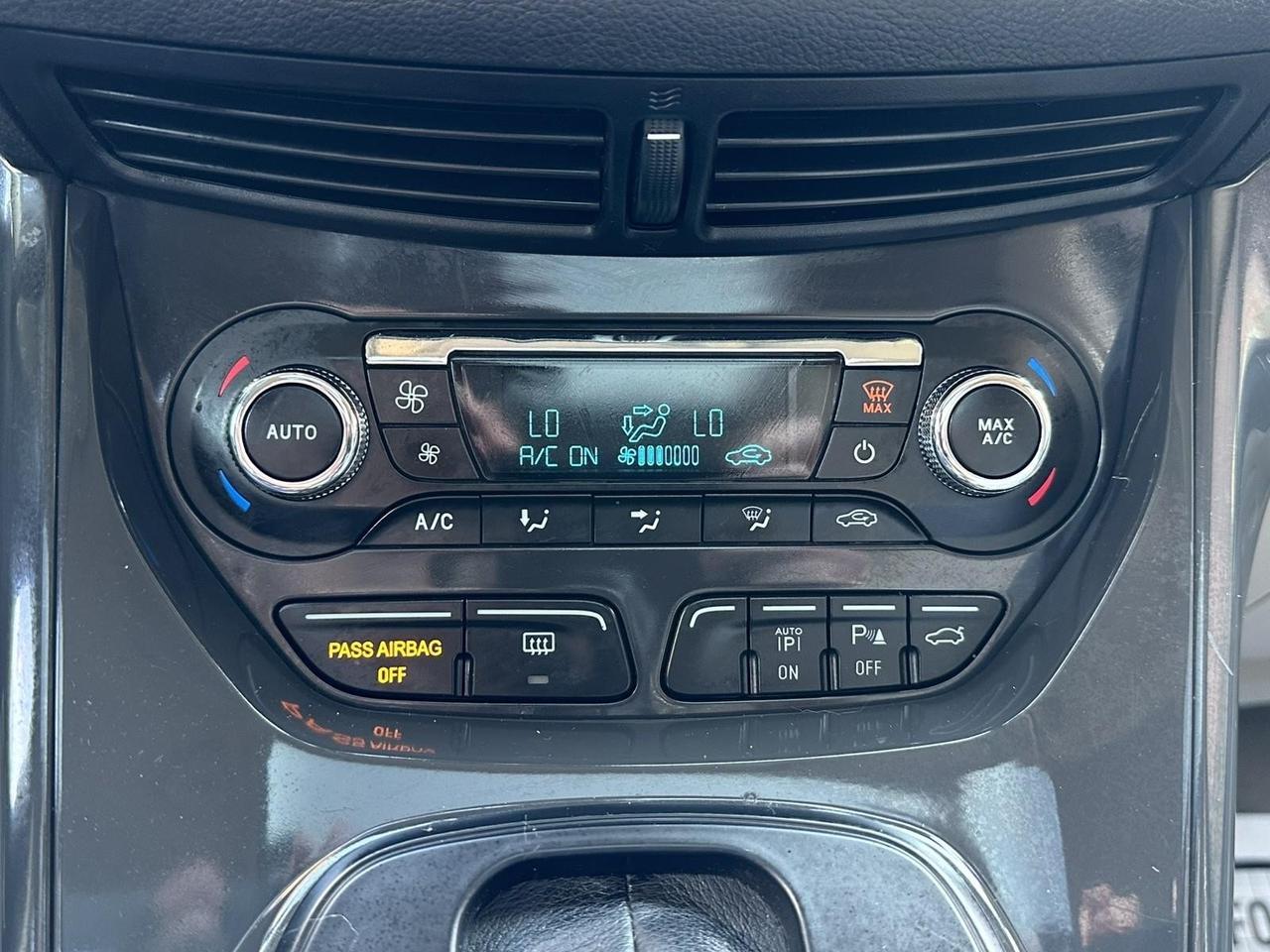 2015 Ford Escape Titanium Richmond Hill NY