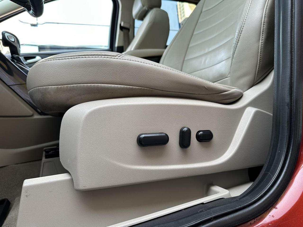 2015 Ford Escape Titanium Richmond Hill NY