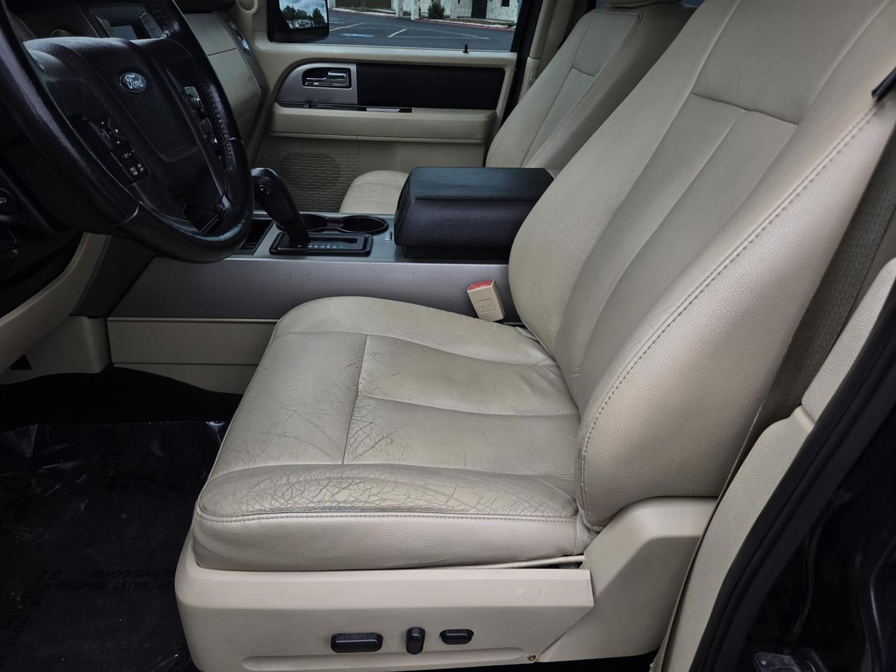 2015 Ford Expedition 2WD 4dr XLT Beeville TX