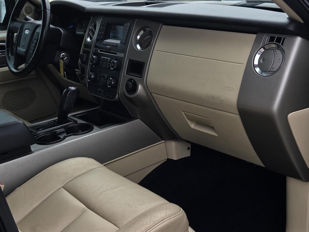 2015 Ford Expedition 2WD 4dr XLT Beeville TX