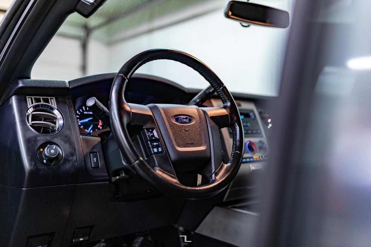 2015 Ford Expedition Max 4x4 XLT PSeat BCam Red Deer AB