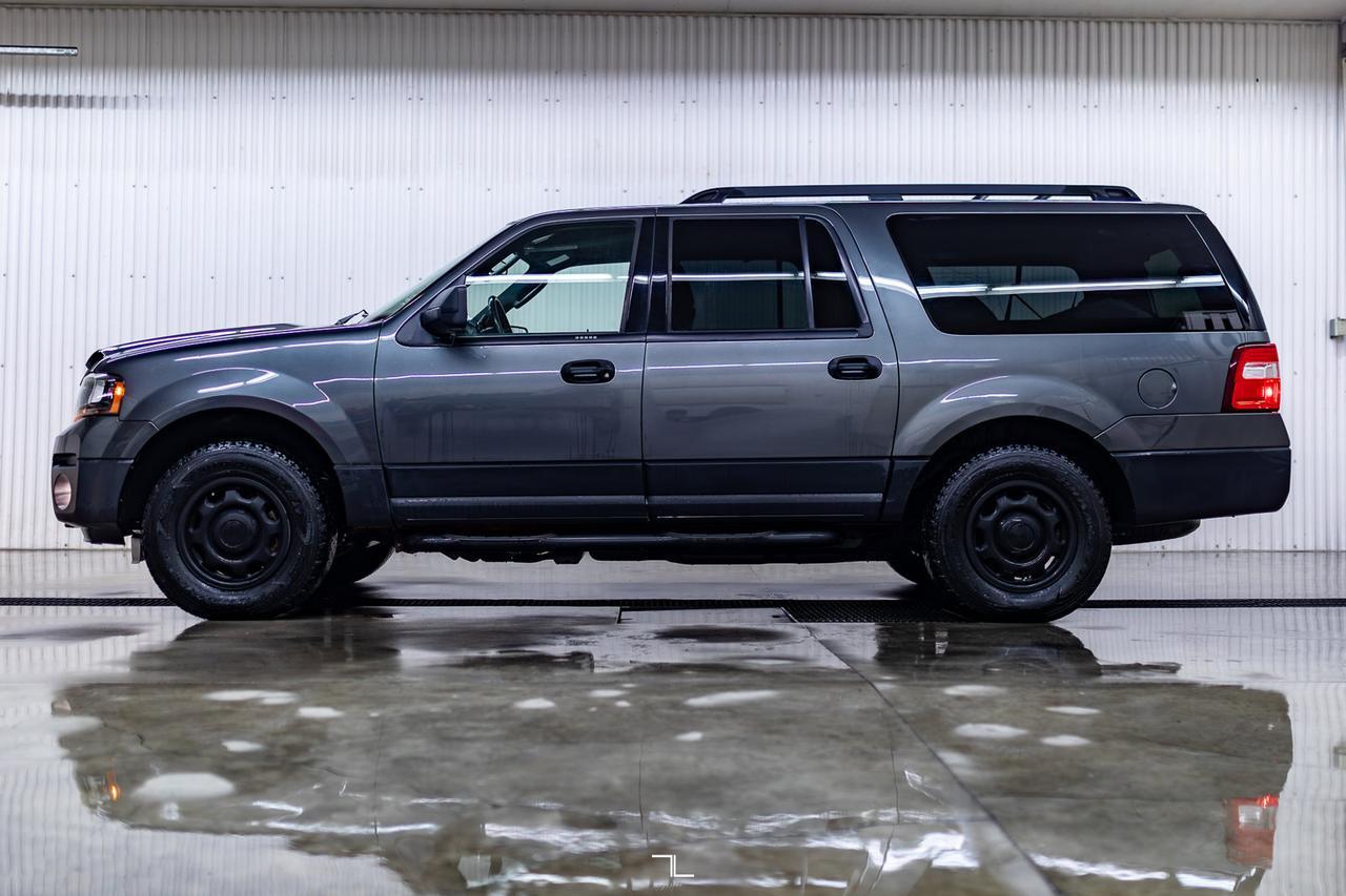 2015 Ford Expedition Max 4x4 XLT PSeat BCam Red Deer AB