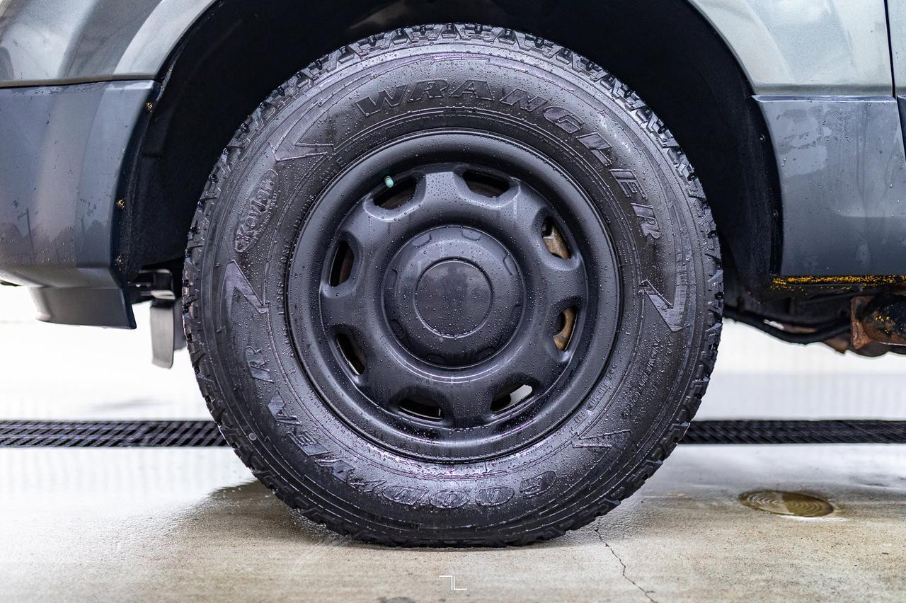 2015 Ford Expedition Max 4x4 XLT PSeat BCam Red Deer AB