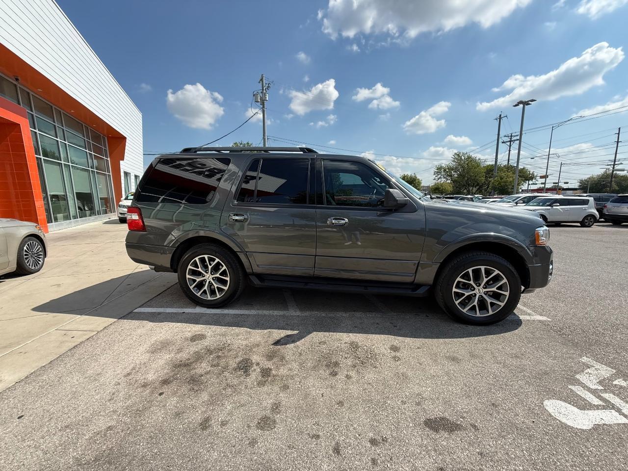 2015 Ford Expedition XLT 2WD Austin TX