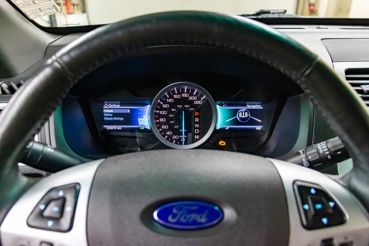 2015 Ford Explorer AWD Limited Leather Nav BCam Red Deer AB