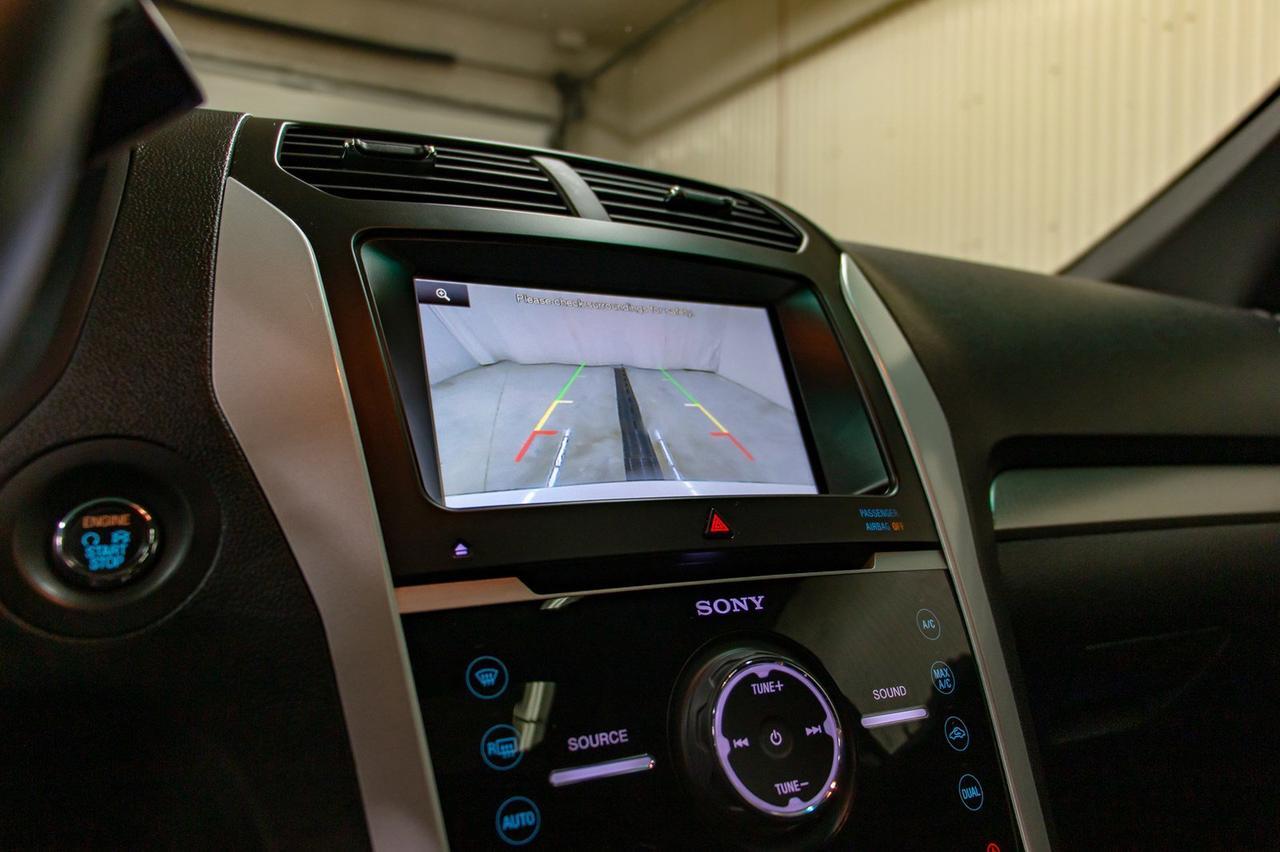 2015 Ford Explorer AWD Sport Leather Roof Nav TV&apos;s Red Deer AB