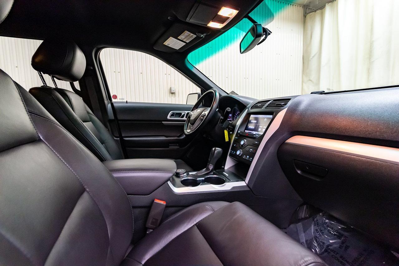 2015 Ford Explorer AWD XLT Leather Nav BCam Red Deer AB