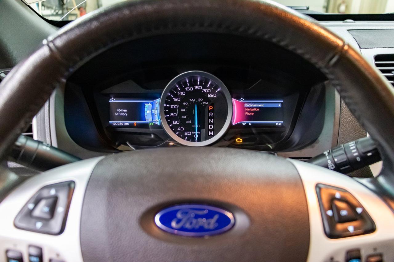 2015 Ford Explorer AWD XLT Leather Roof Nav Red Deer AB