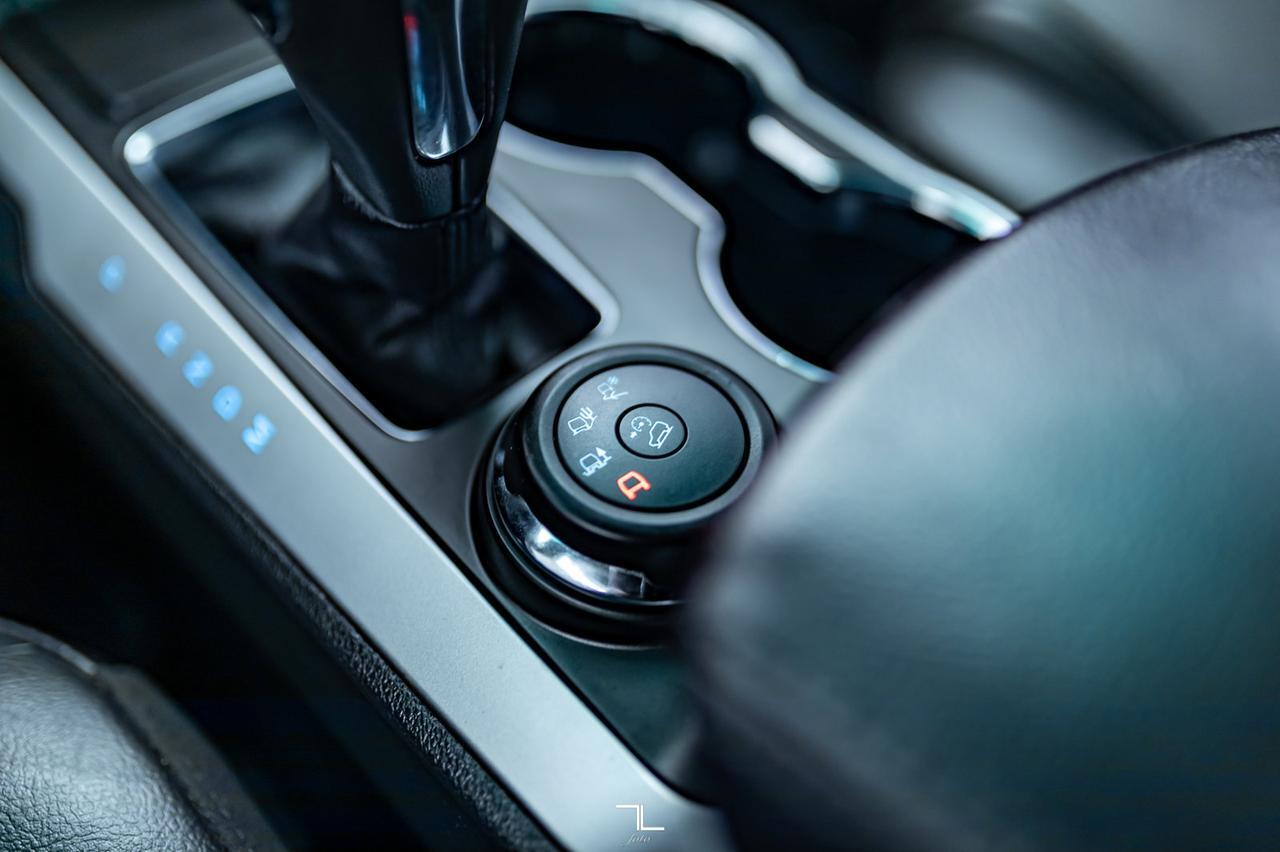 2015 Ford Explorer AWD XLT Luxury Leather BCam 7 Passenger Red Deer AB