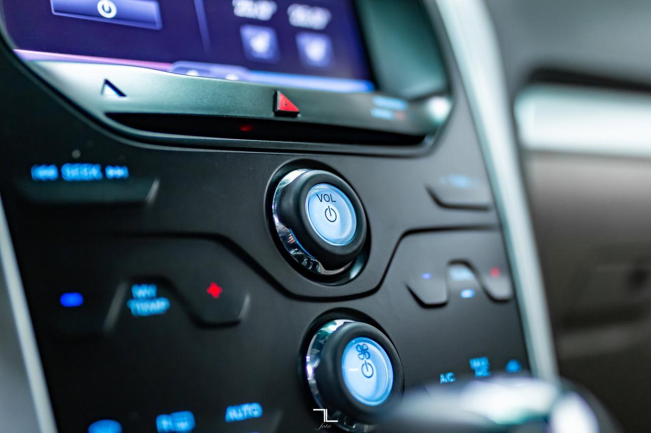 2015 Ford Explorer AWD XLT Luxury Leather BCam 7 Passenger Red Deer AB