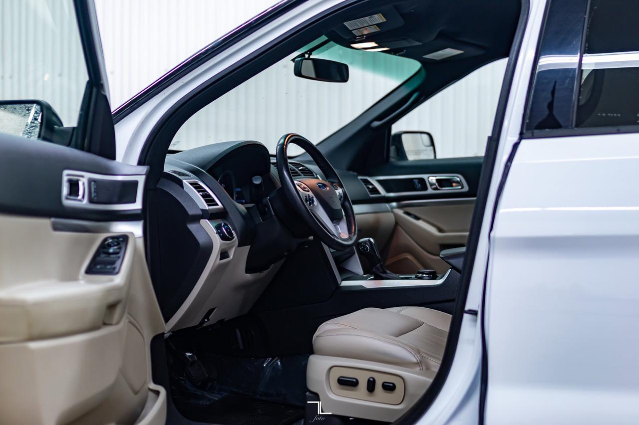 2015 Ford Explorer AWD XLT Luxury Leather BCam 7 Passenger Red Deer AB