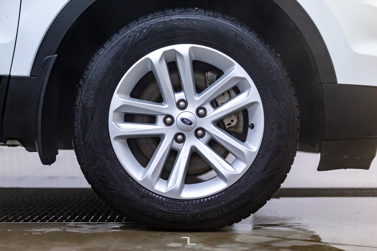 2015 Ford Explorer AWD XLT Luxury Leather BCam 7 Passenger Red Deer AB