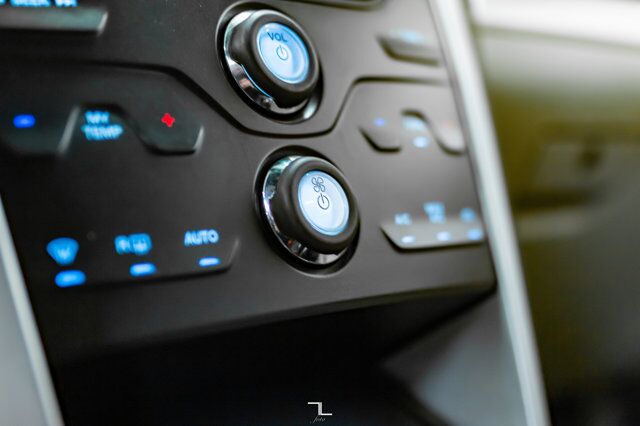 2015 Ford Explorer AWD XLT Luxury Leather BCam 7 Passenger Red Deer AB