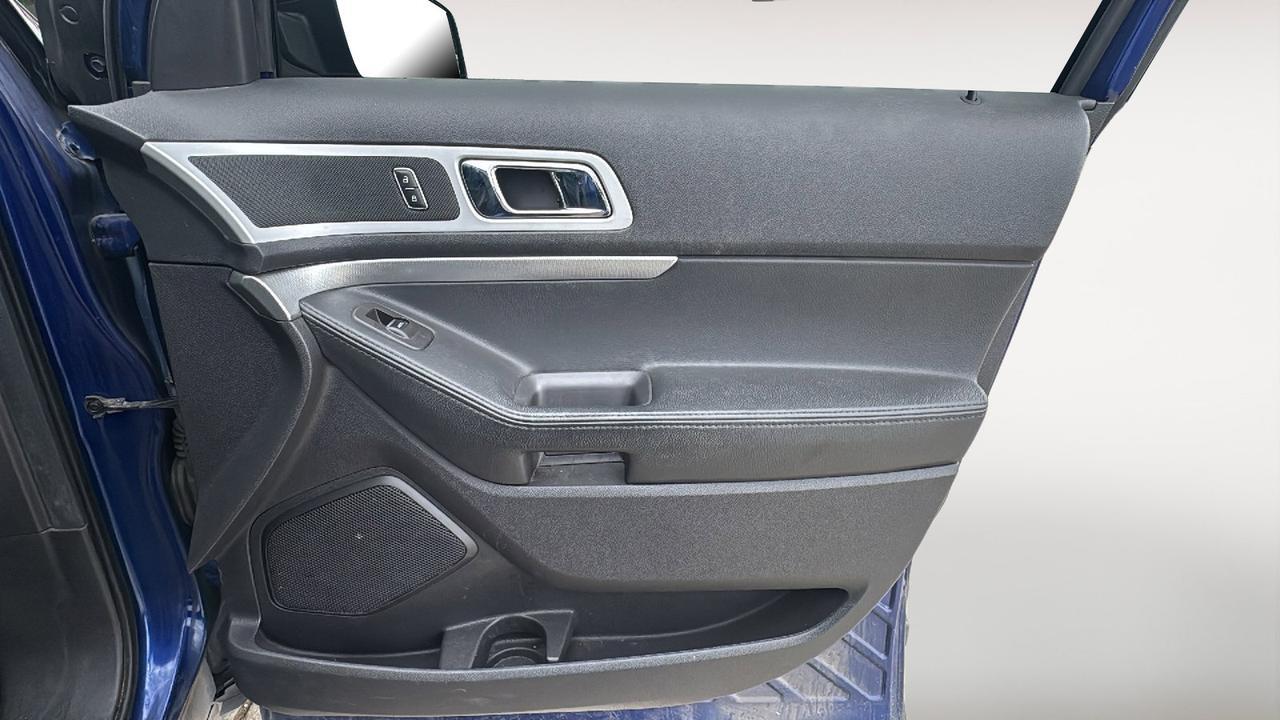 2015 Ford Explorer XLT  Selma TX