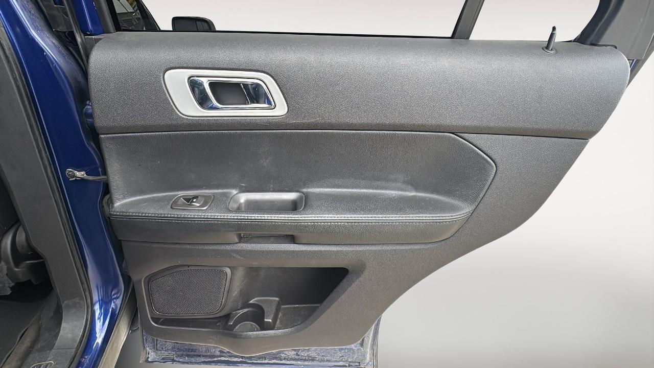 2015 Ford Explorer XLT  Selma TX