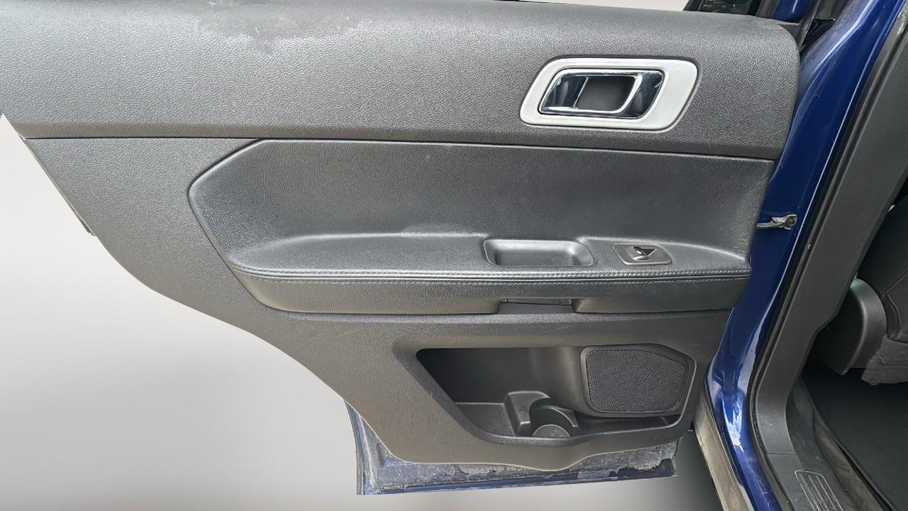 2015 Ford Explorer XLT  Selma TX