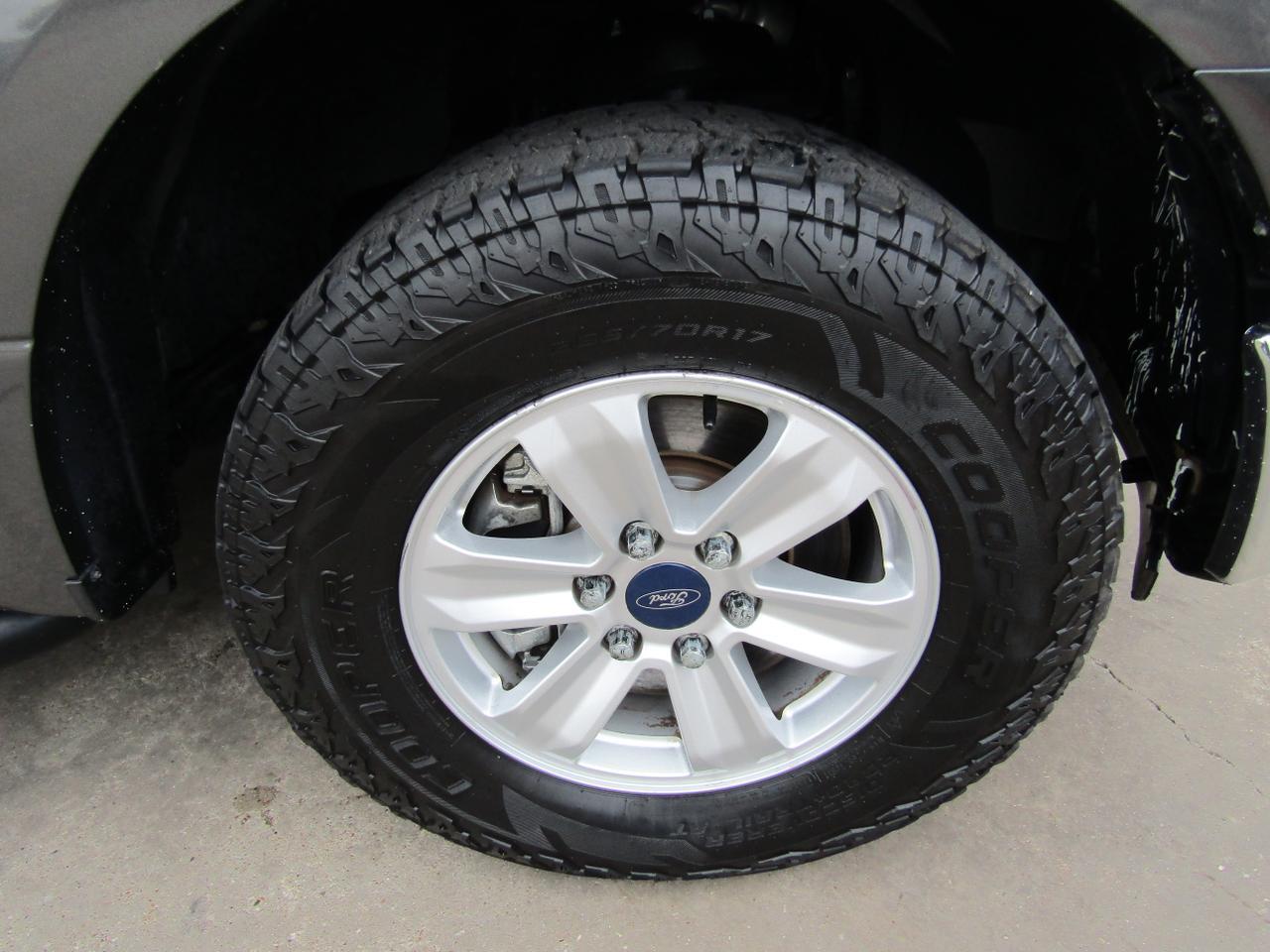 2015 Ford F-150 2WD SuperCrew 145 XLT Grand Prairie TX