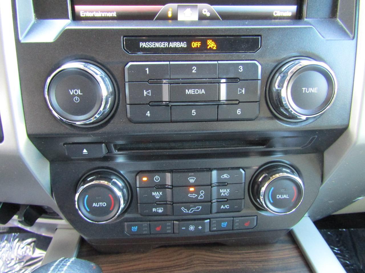 2015 Ford F-150 4WD SuperCrew 145 Lariat Grand Prairie TX