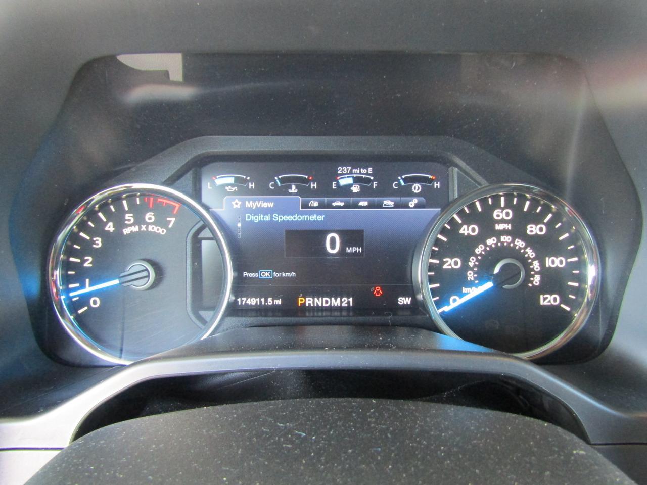 2015 Ford F-150 4WD SuperCrew 145 Lariat Grand Prairie TX