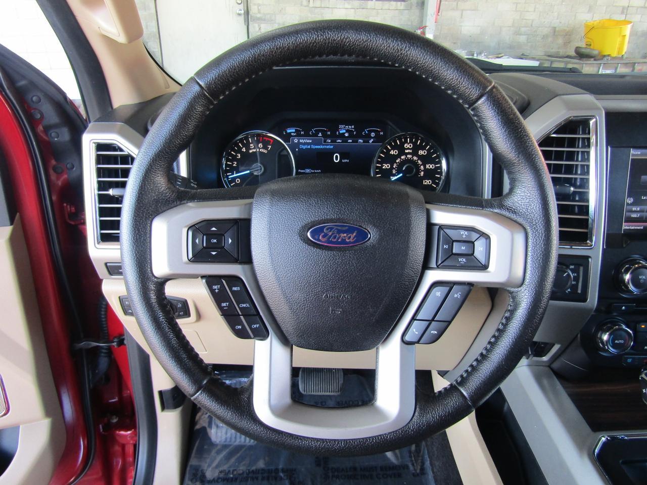 2015 Ford F-150 4WD SuperCrew 145 Lariat Grand Prairie TX