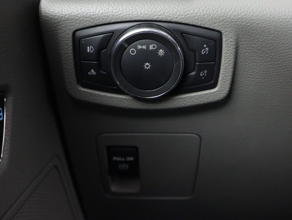 2015 Ford F-150 4WD Supercab XLT Maumee OH