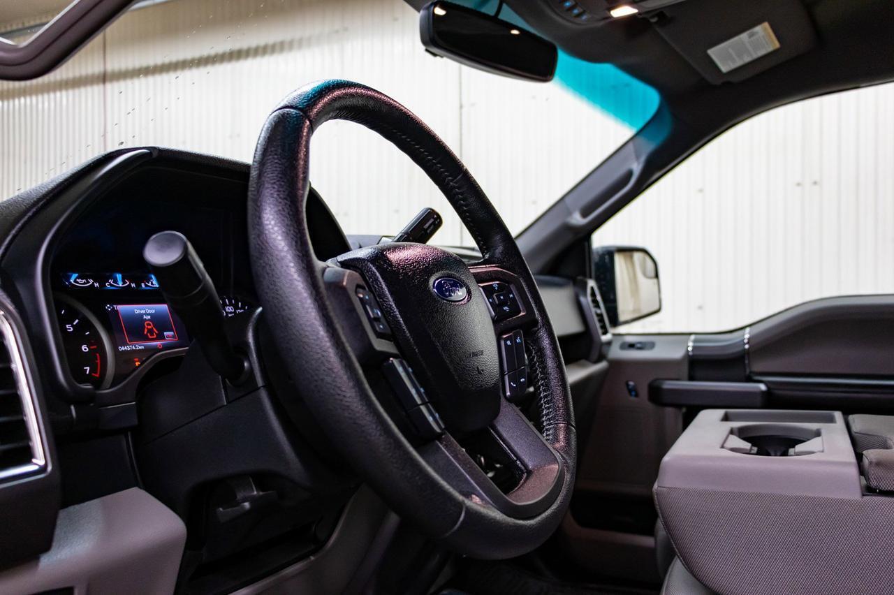 2015 Ford F-150 4x4 Super Cab XLT XTR BCam Red Deer AB