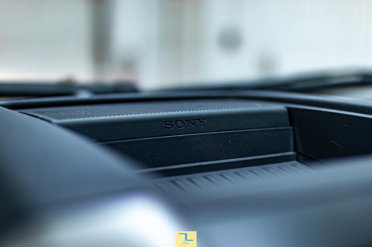 2015 Ford F-150 4x4 Super Crew Lariat FX4 Leather Nav BCam Red Deer AB